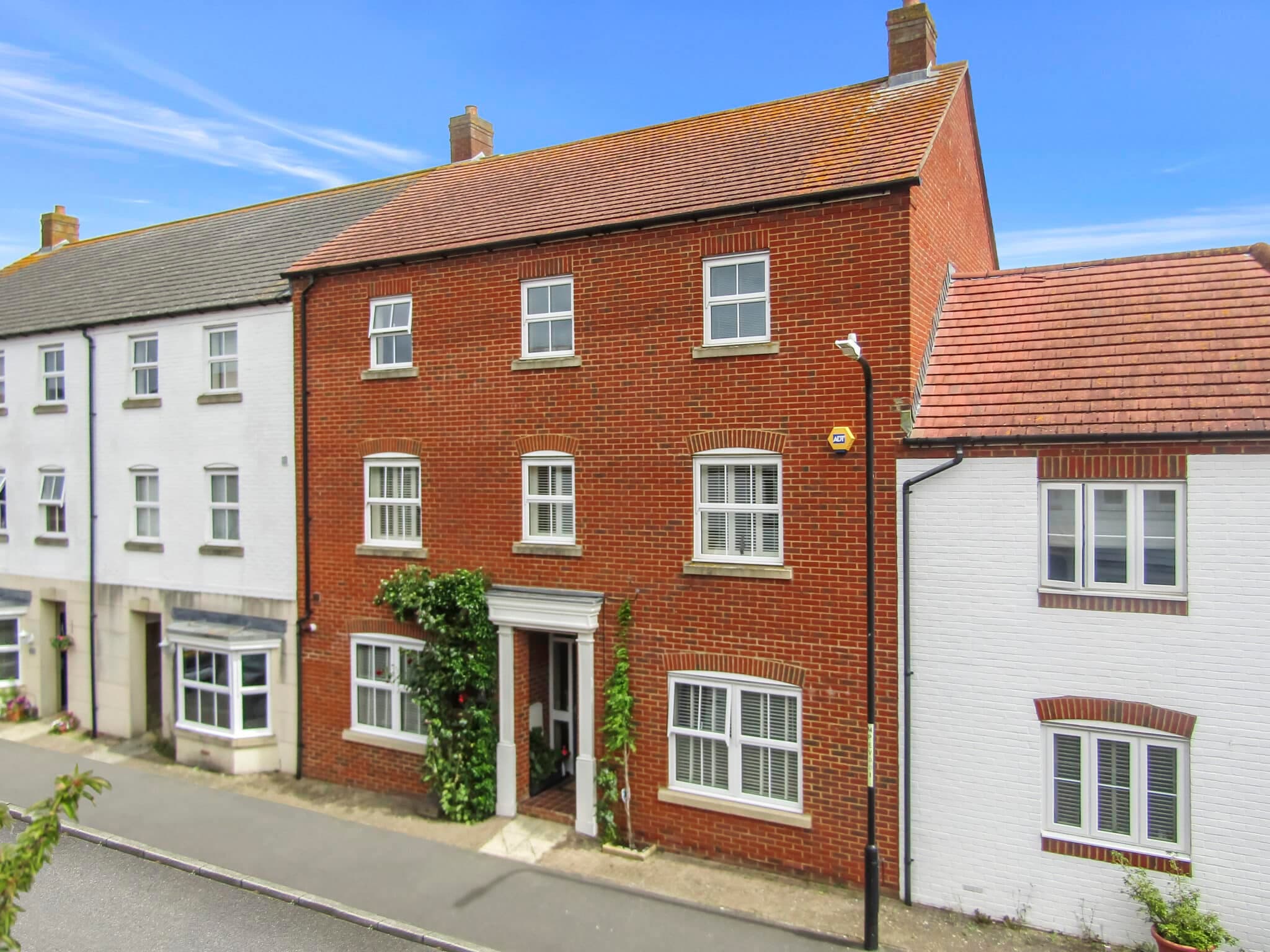 Poppy Mead, Kingsnorth, TN23