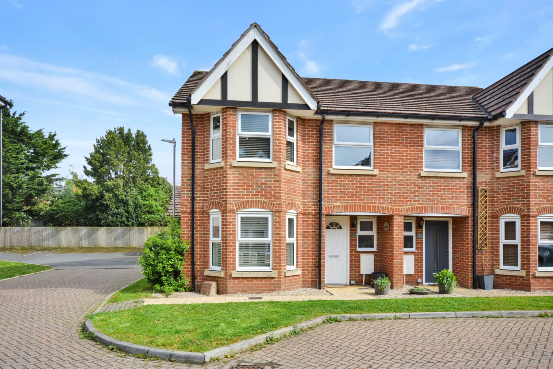 Kings Avenue, Ashford, TN23