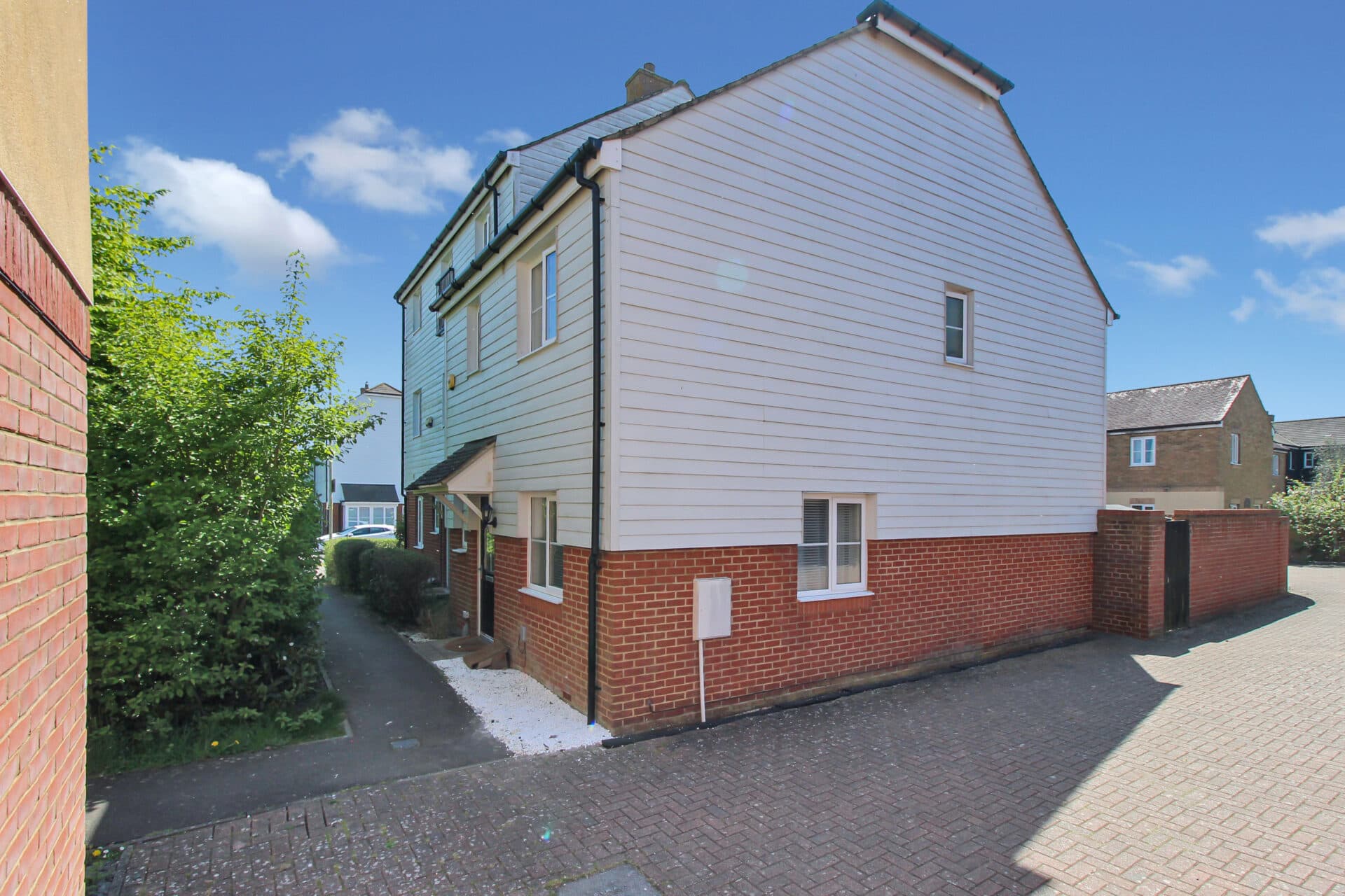 Damara Way, Kingsnorth, TN25