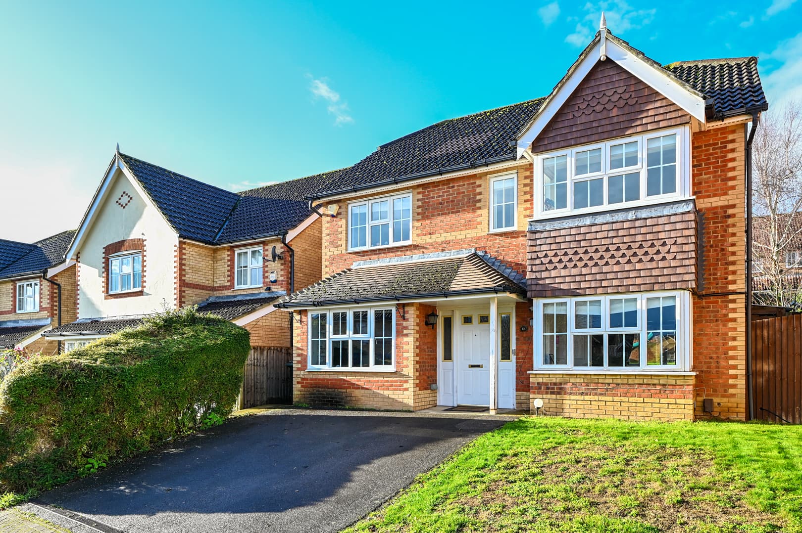 John Dutton Way, Kennington, TN24