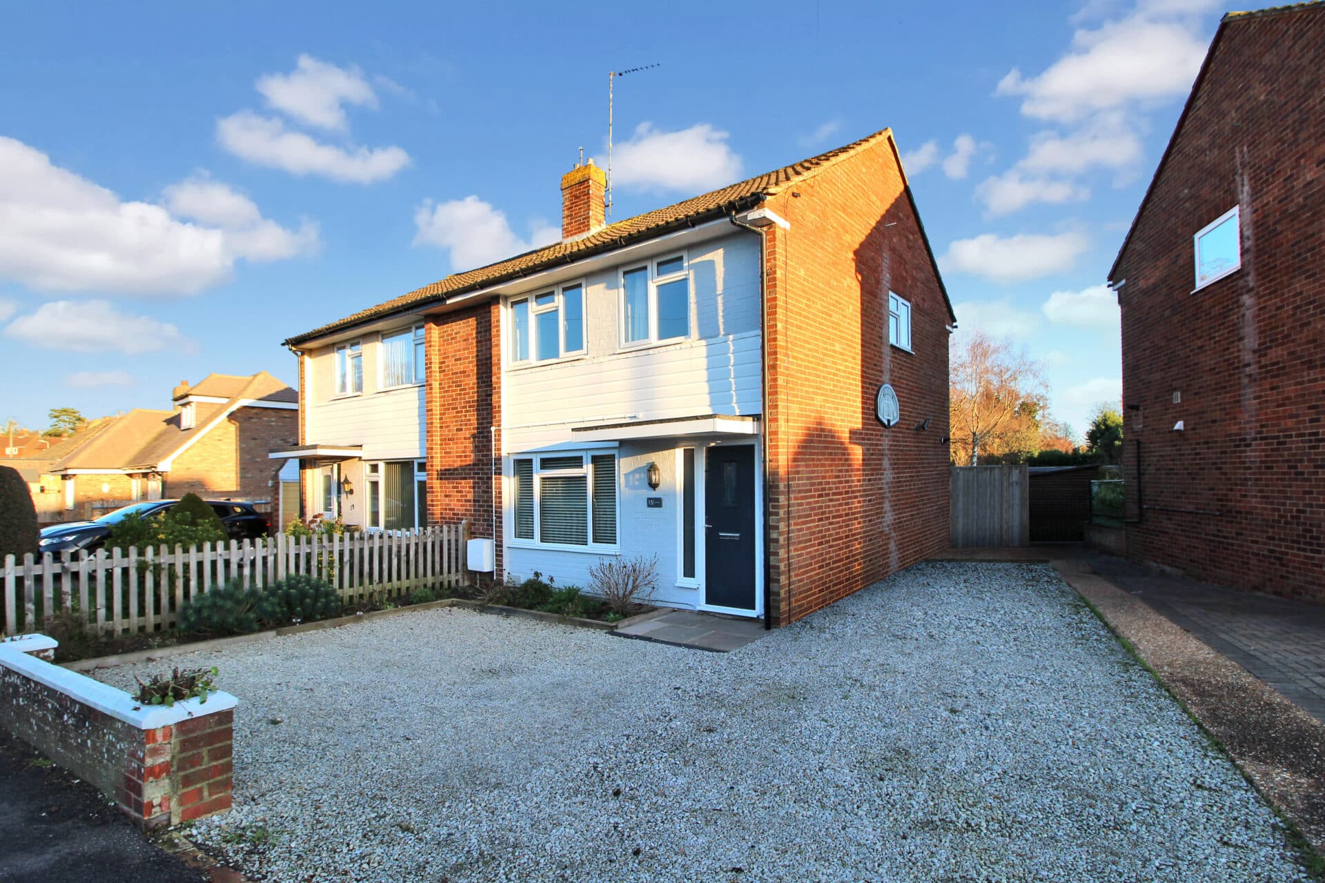 The Pasture, Kennington, TN24