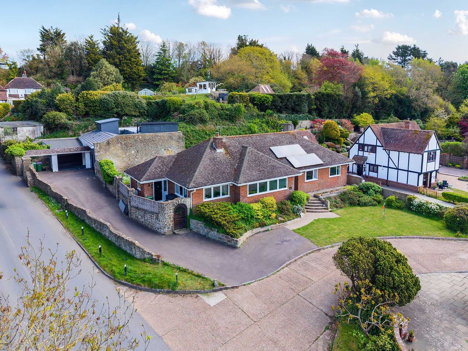 Bassett Close, Hythe, CT21