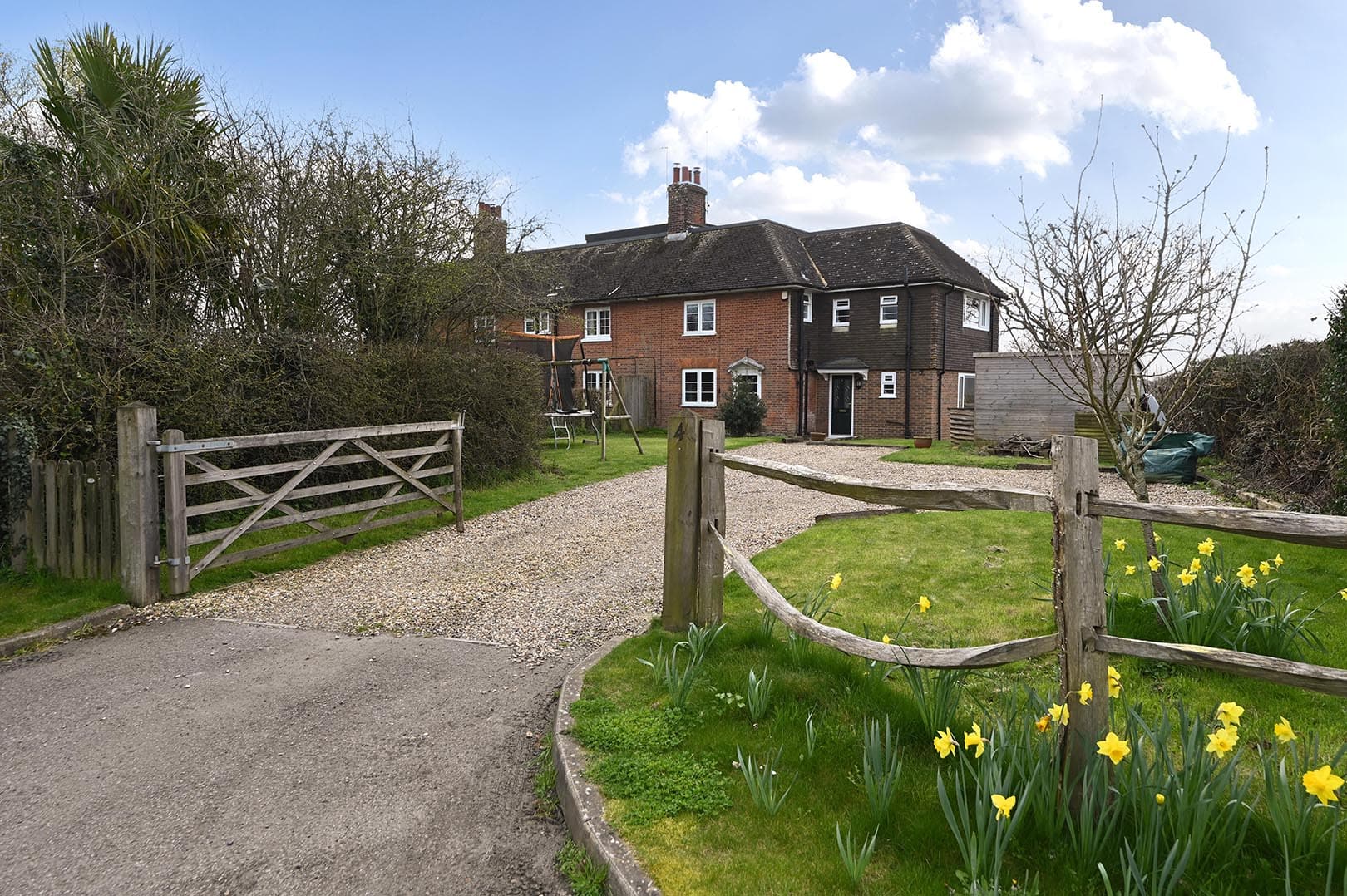 Hothfield, Ashford, TN26