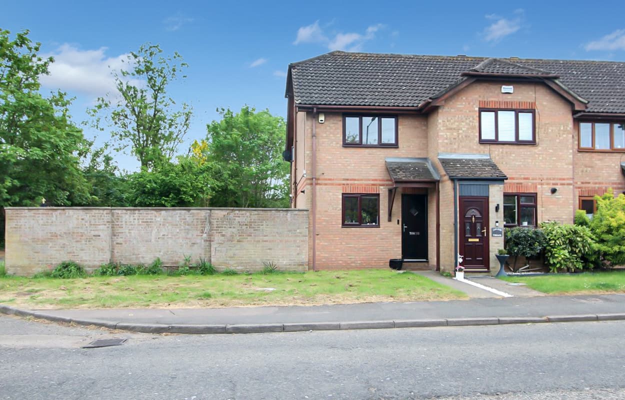 Ireland Terrace, Ashford, Kent, TN23 6AB