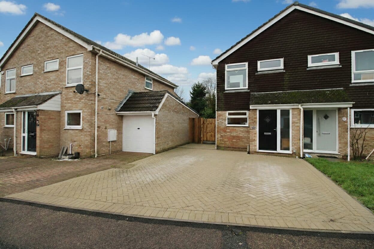 Brentwood, Ashford, TN23