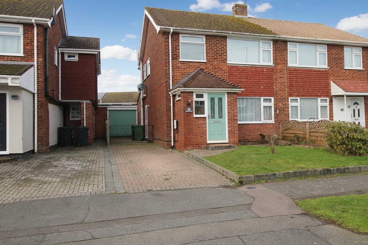 Collard Road, Willesborough, TN24