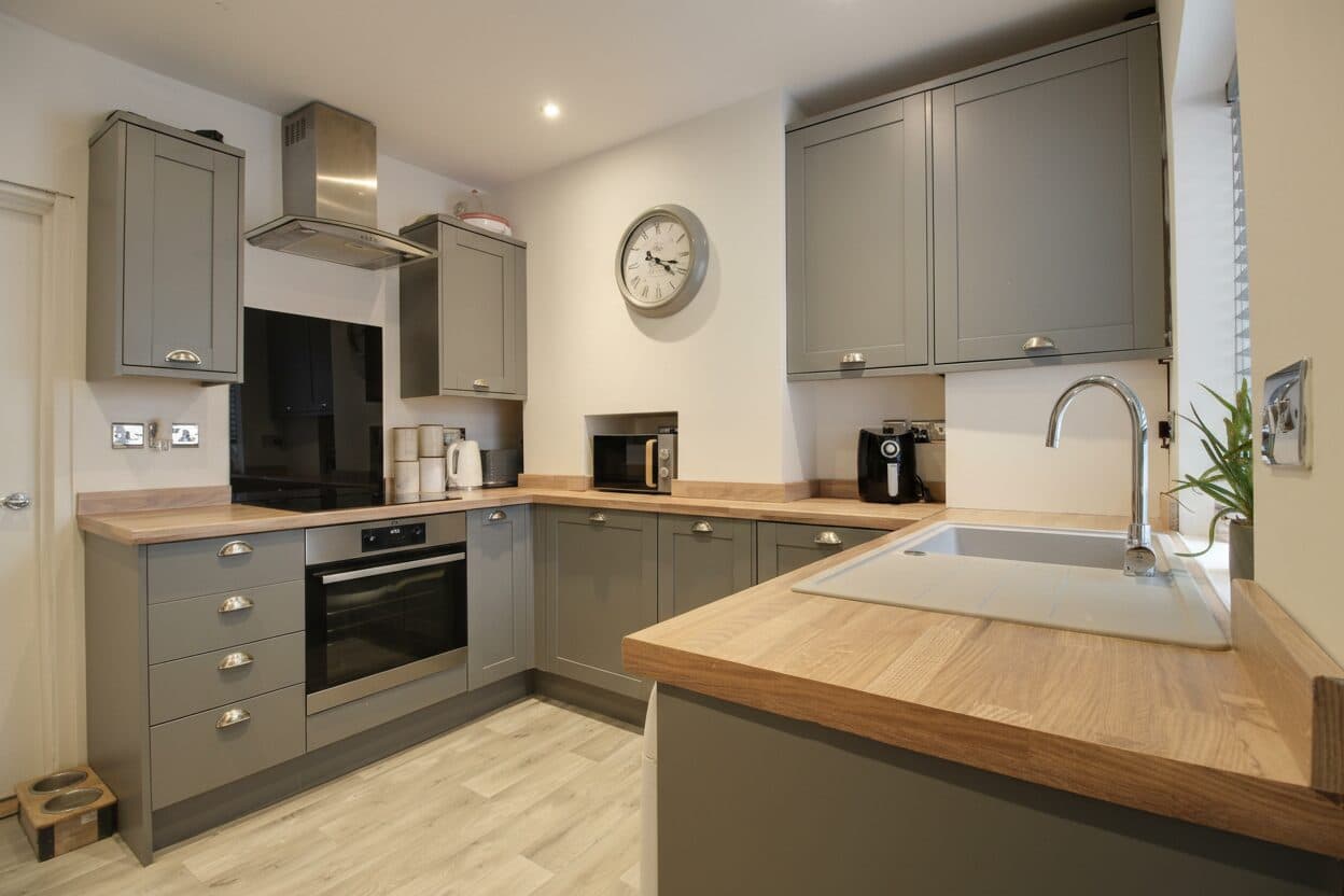 Mead Road, Willesborough, TN24