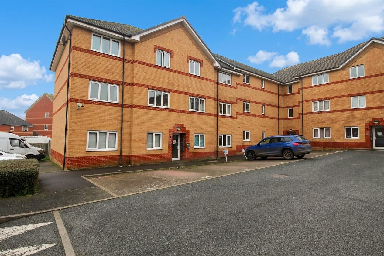 Richmond Meech Drive, Kennington, TN24