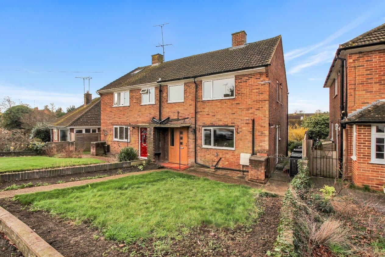 Glebe Way, Kennington, TN24