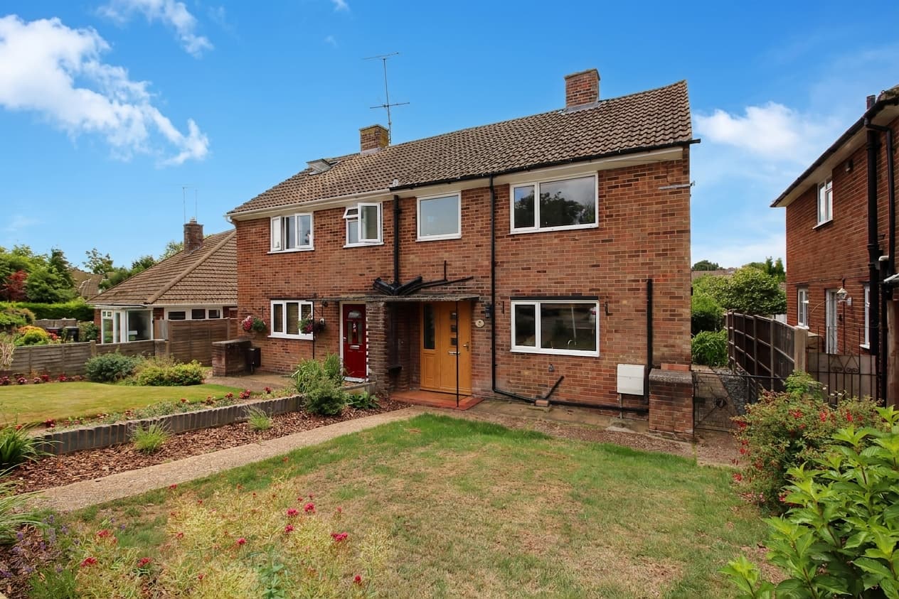 Glebe Way, Kennington, TN24
