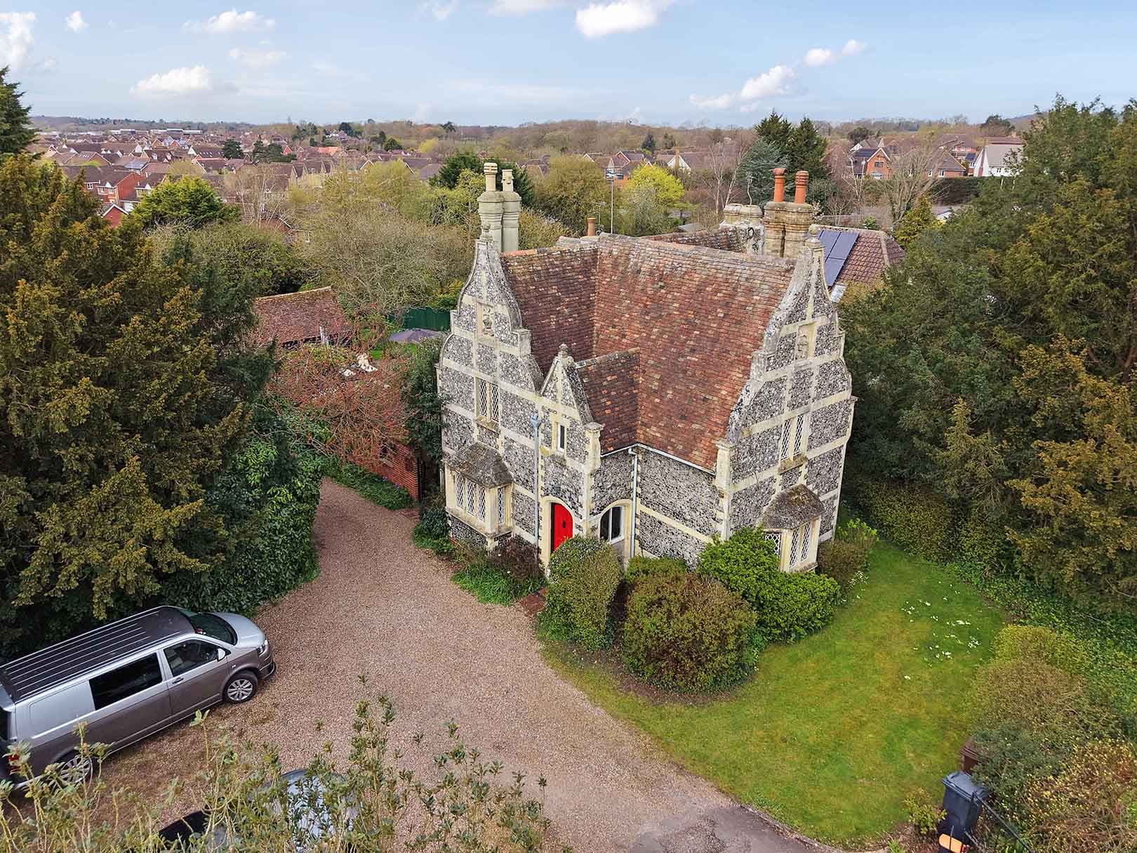 Faversham Road, Boughton Aluph, TN25