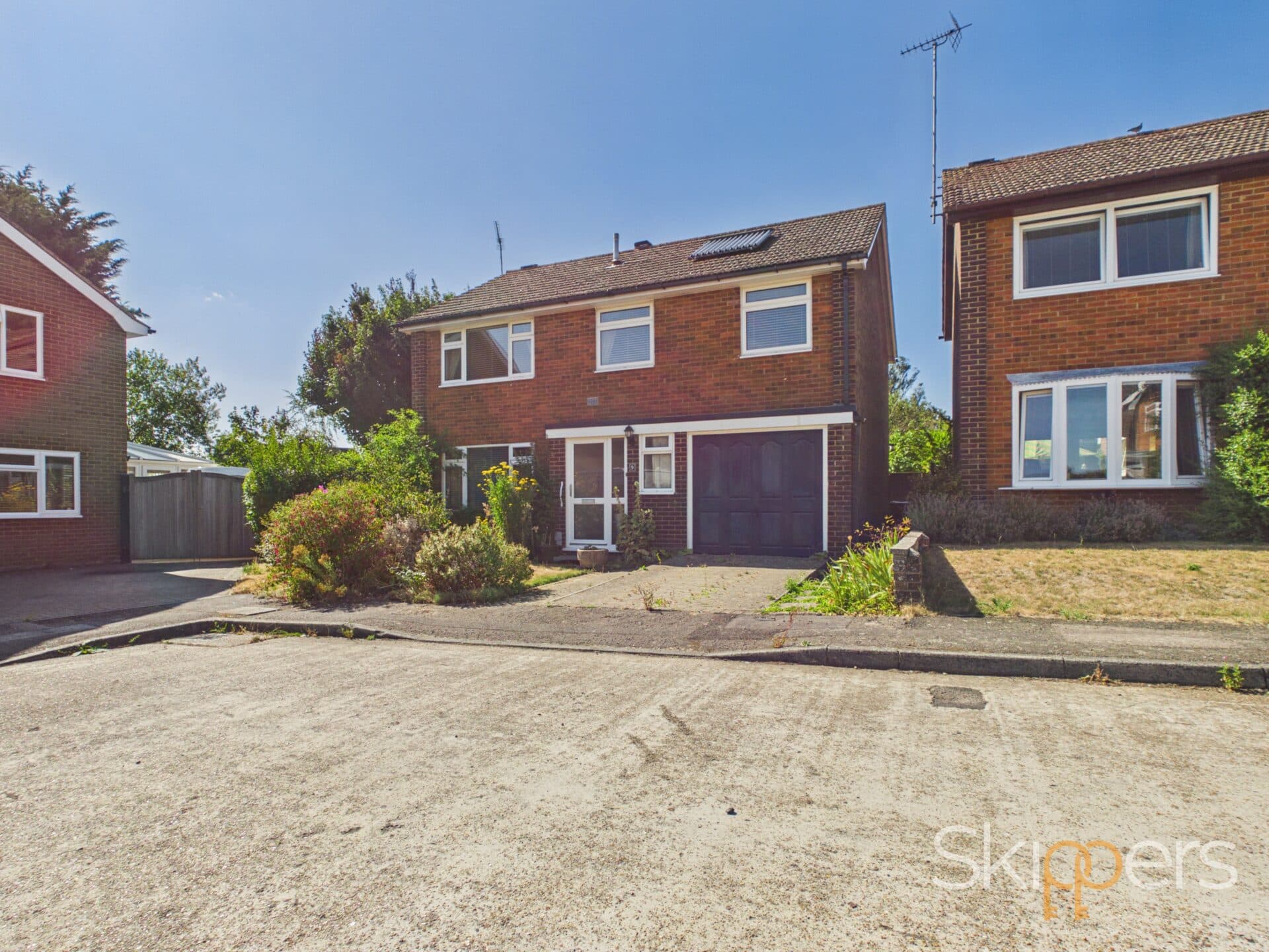 Studio Close, Kennington, TN24