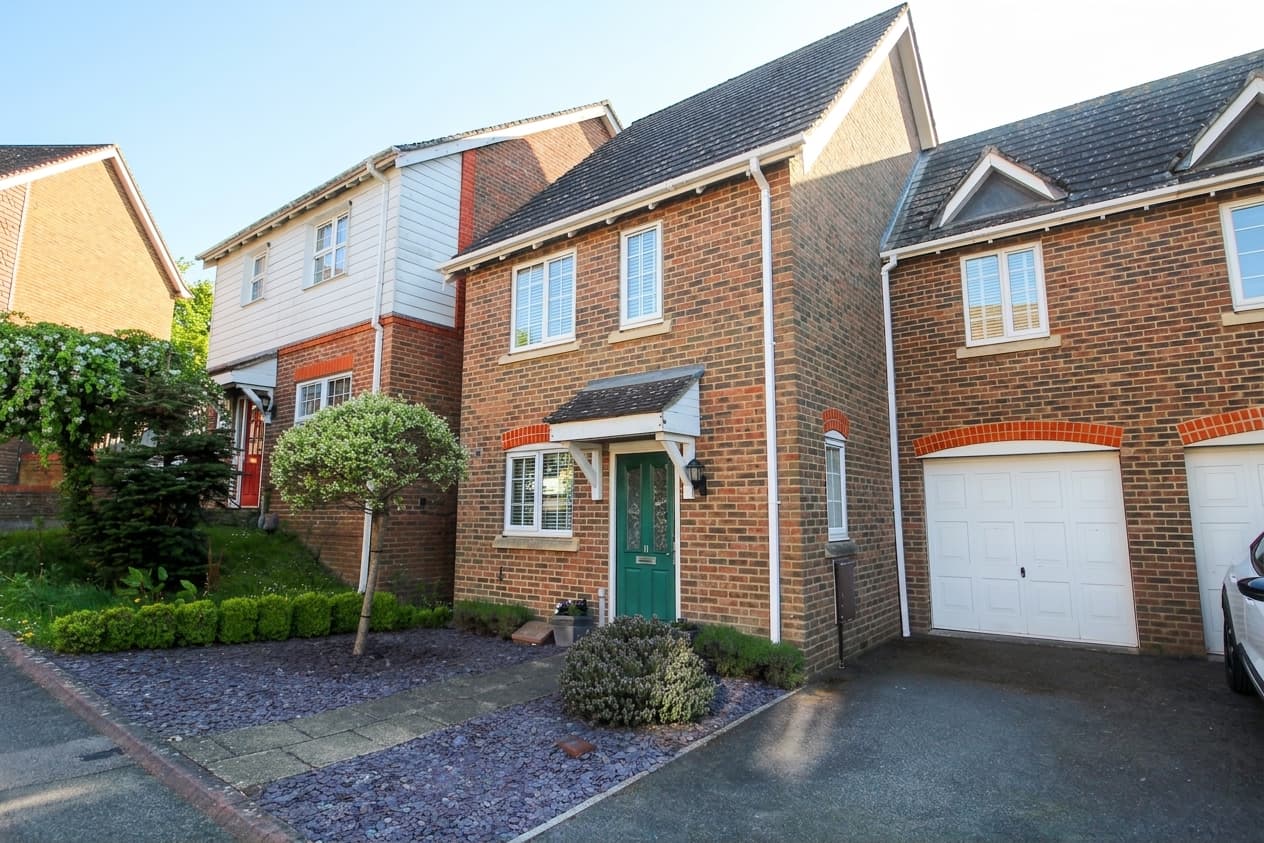 High Ridge, Ashford, TN23