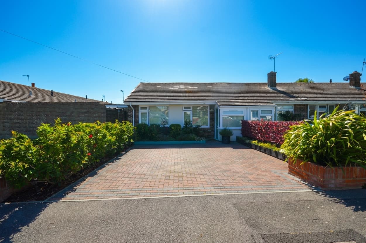 Taylors Lane, St. Marys Bay, TN29