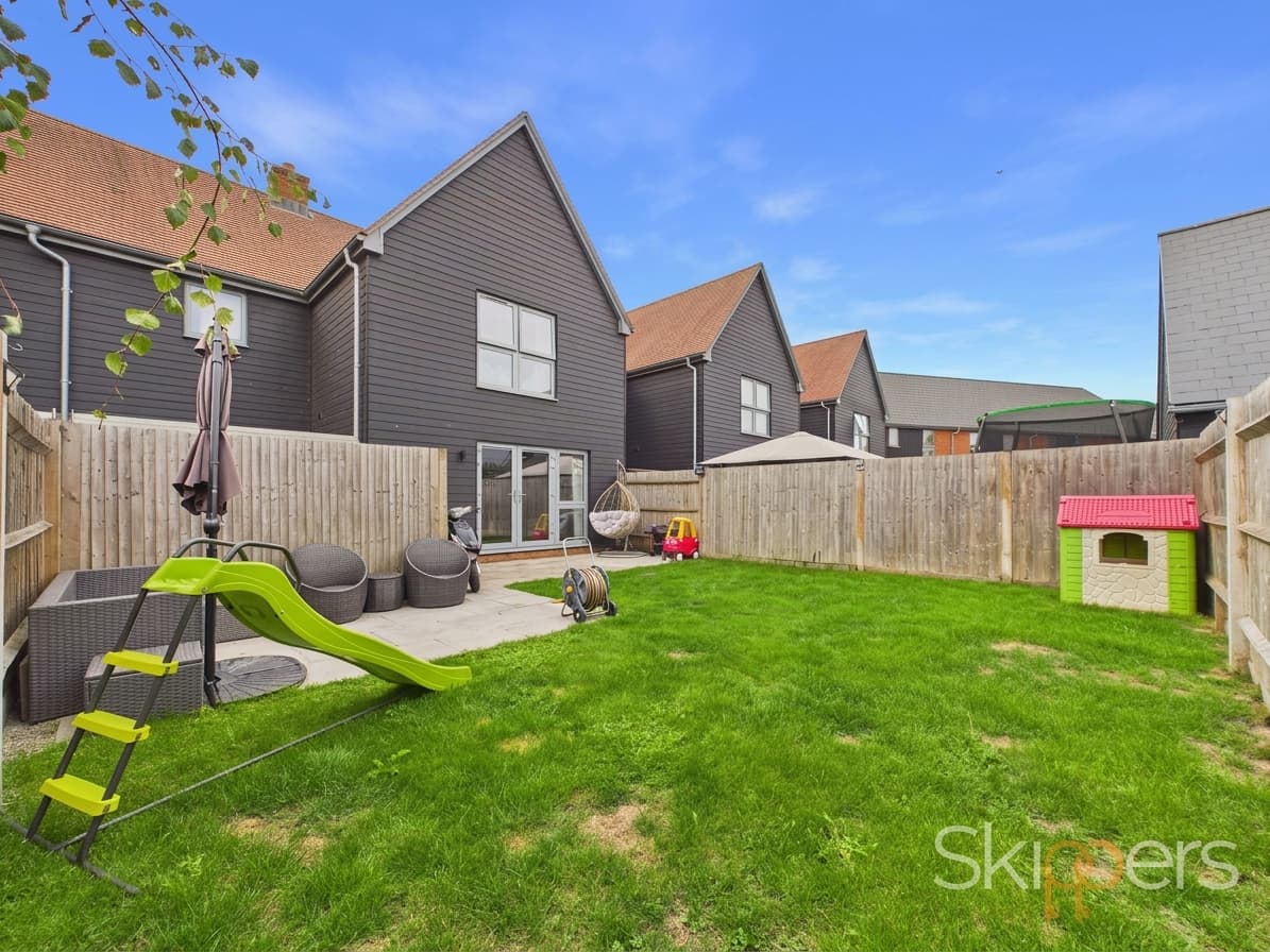 Conningbrook Avenue, Kennington, TN24