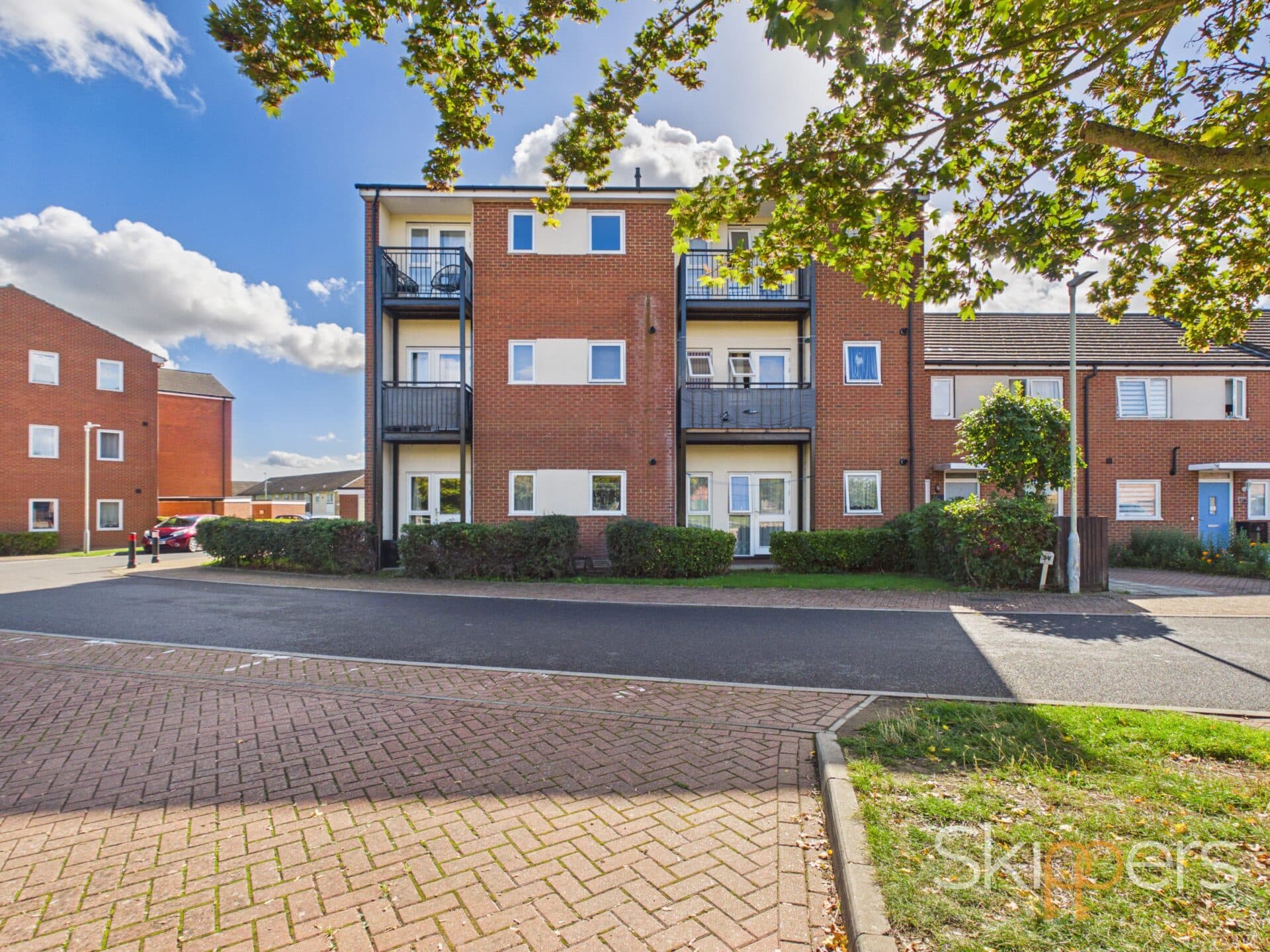 Frinsted Gardens, Ashford, TN23